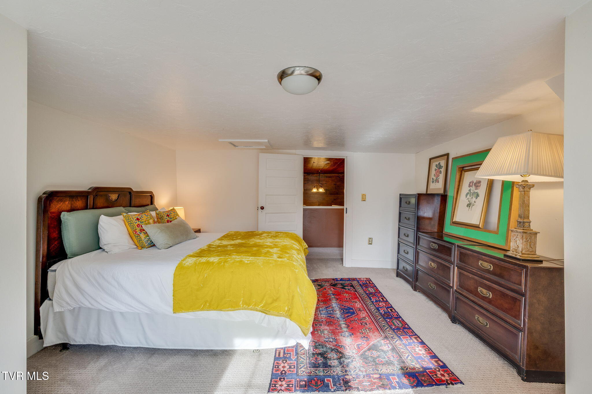 341 Locust Gap Road Mountain City, TN 37683 - Photo 19 of 31 018