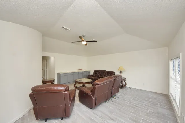$2,100 | 6324 Bramley Drive, Pasadena, TX 77503