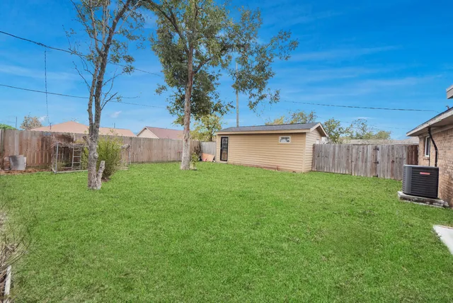 $2,100 | 6324 Bramley Drive, Pasadena, TX 77503