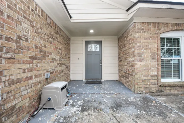 $2,100 | 6324 Bramley Drive, Pasadena, TX 77503