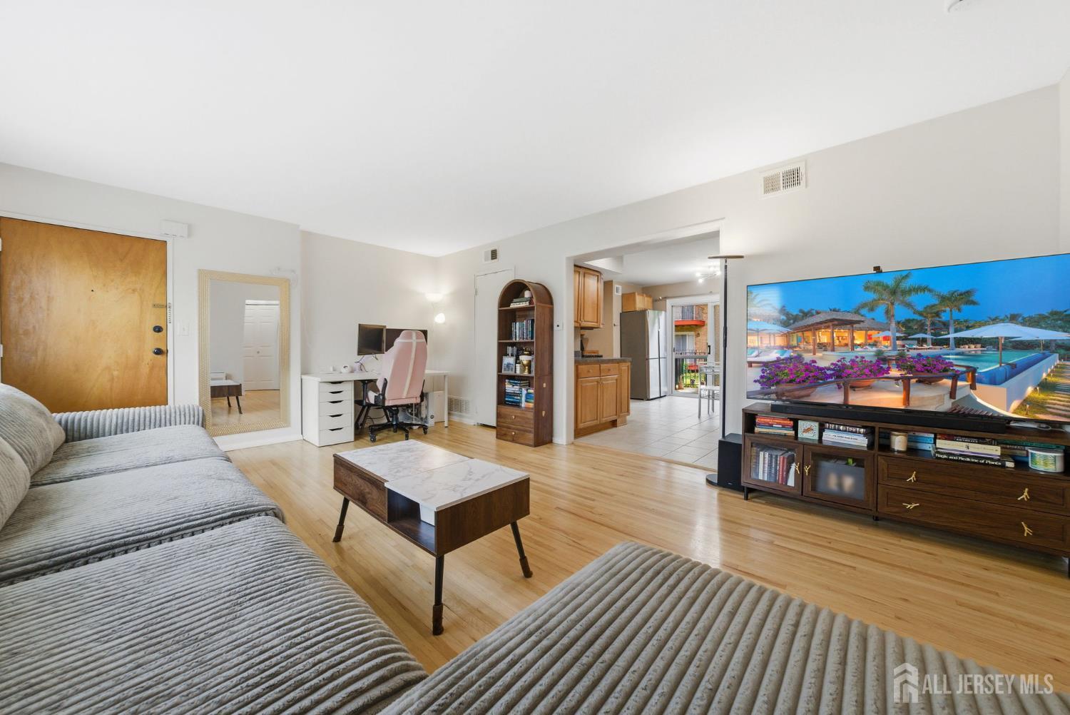 187 Evergreen Road, Unit 4A Edison, NJ 08837 - Photo 9 of 33