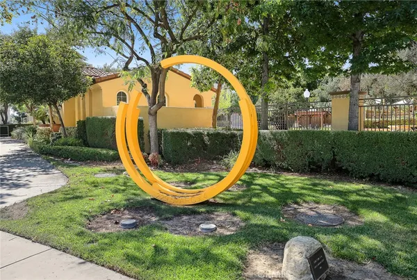 $3,600 | 670 West 1st Street, Claremont, CA 91711