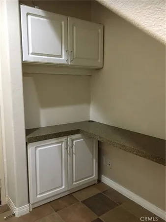 $3,600 | 670 West 1st Street, Claremont, CA 91711