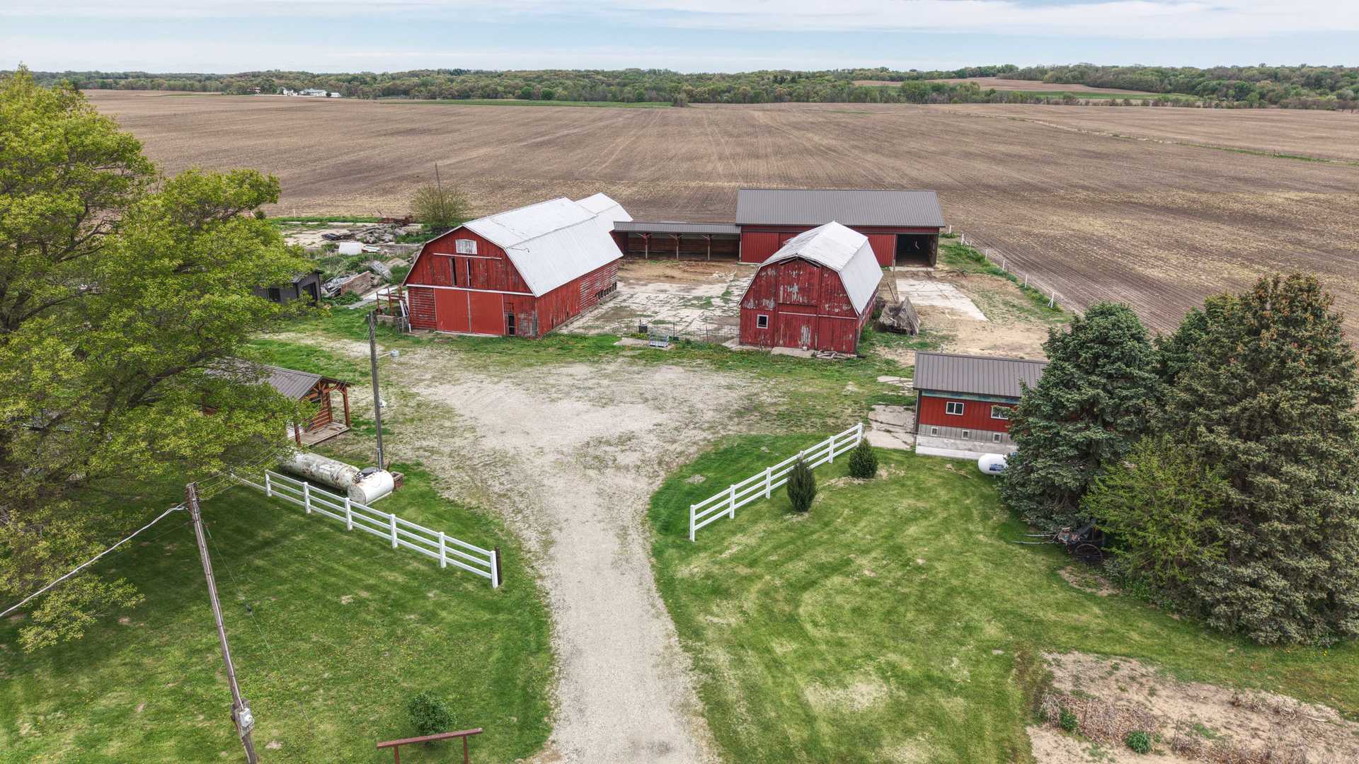 9896 Lincoln Road Morrison, IL 61270 - Photo 32 of 38