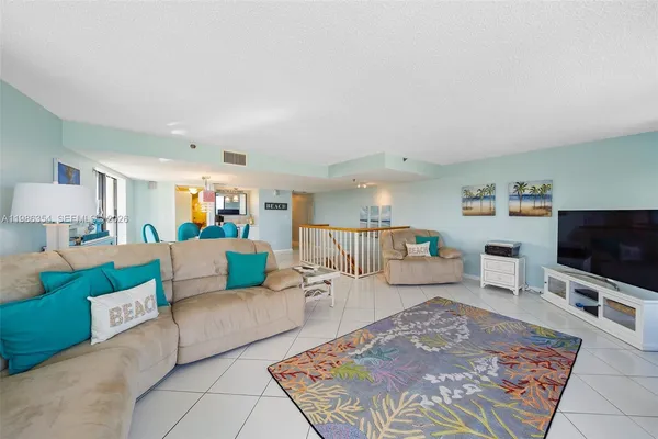 $3,500 | 355 South Ocean Drive, Unit 401, Hutchinson Island, FL 34949