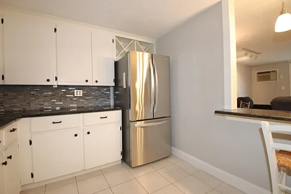 $369,900 | 9 Broadway, Unit 222, Saugus, MA 01906