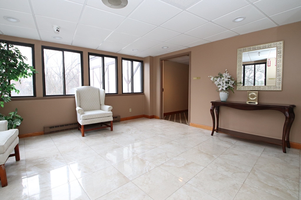 9 Broadway, Unit 222 Saugus, MA 01906 - Photo 7 of 30