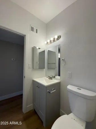 $1,900 | 2020 East Arbor Avenue, Mesa, AZ 85204