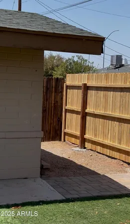 $1,900 | 2020 East Arbor Avenue, Mesa, AZ 85204