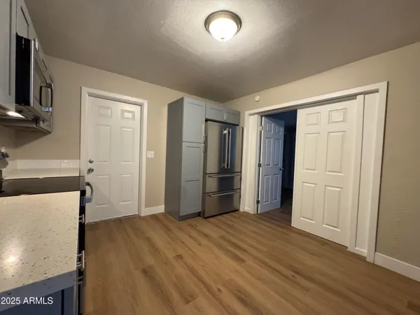 $1,900 | 2020 East Arbor Avenue, Mesa, AZ 85204