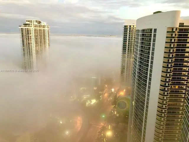 $6,500 | 1850 South Ocean Drive, Unit 3308, Hallandale Beach, FL 33009