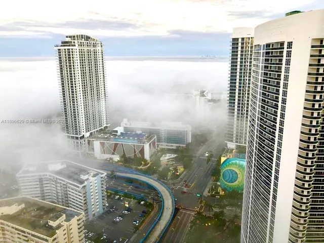 $6,500 | 1850 South Ocean Drive, Unit 3308, Hallandale Beach, FL 33009