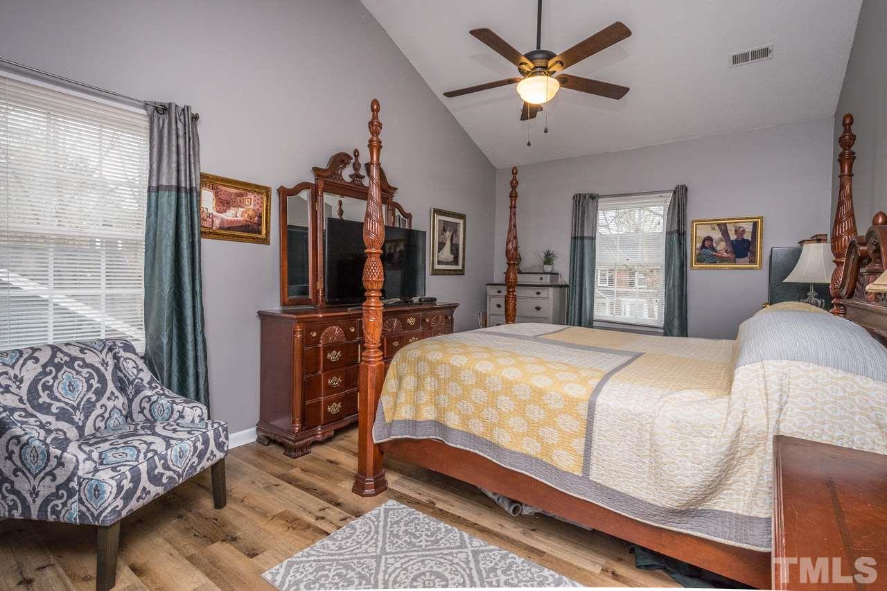 8217 Round Oak Road Raleigh, NC 27616 - Photo 14 of 20 Gallery Image 14