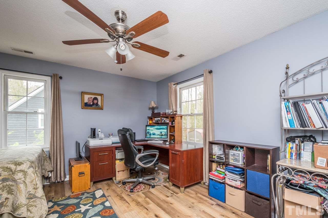 8217 Round Oak Road Raleigh, NC 27616 - Photo 17 of 20 Gallery Image 17