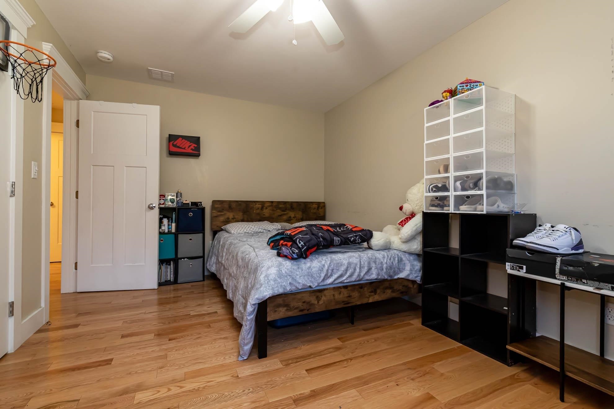 53 Chase Road, Unit B Londonderry, NH 03053 - Photo 20 of 37