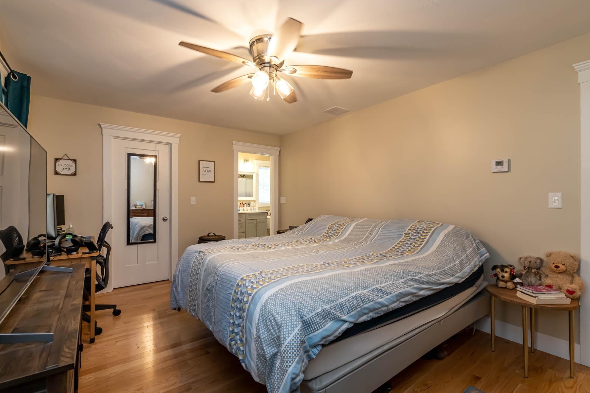 53 Chase Road, Unit B Londonderry, NH 03053 - Photo 23 of 37