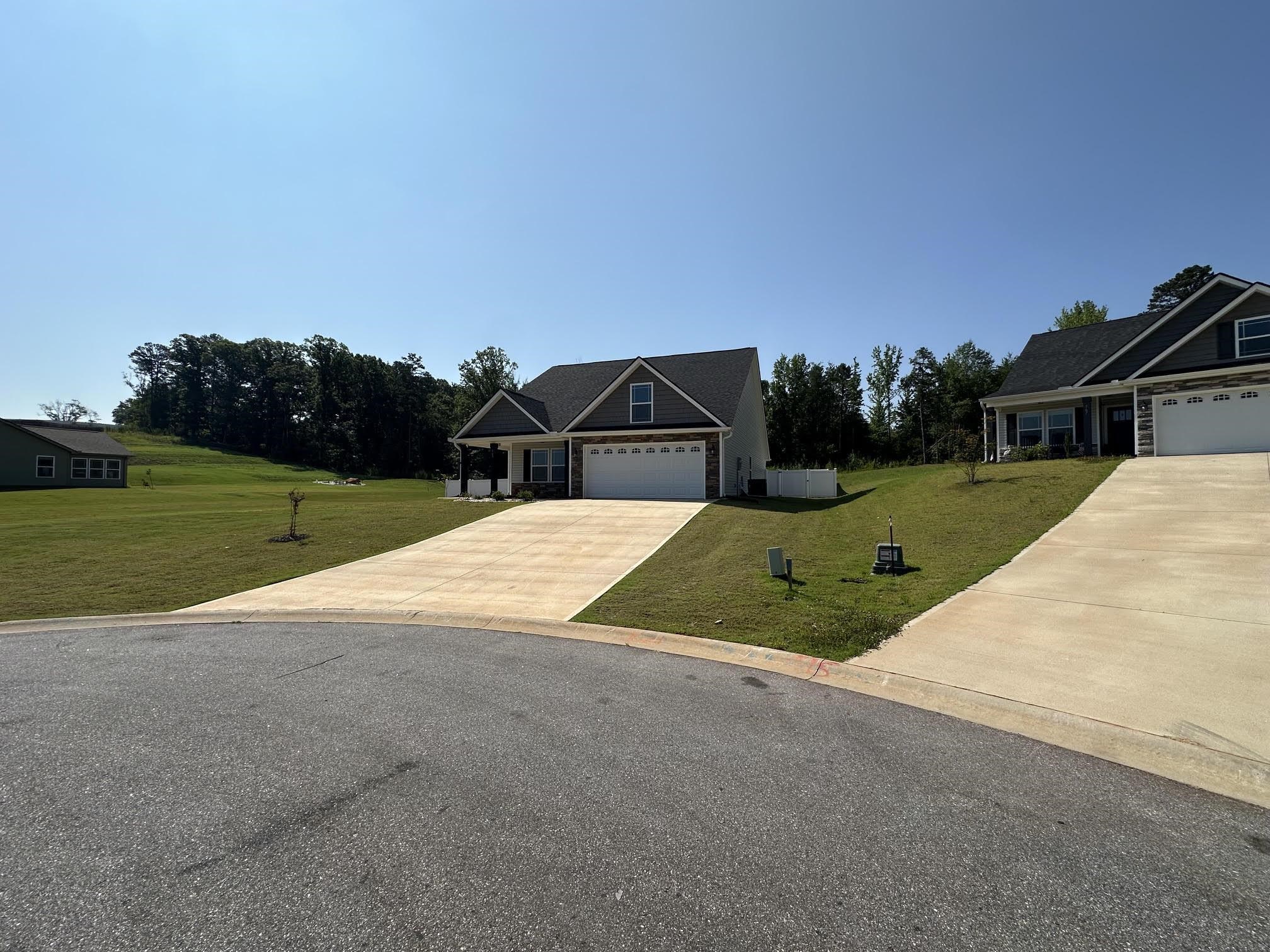 563 Fairlead Lane Chesnee, SC 29323 - Photo 3 of 40