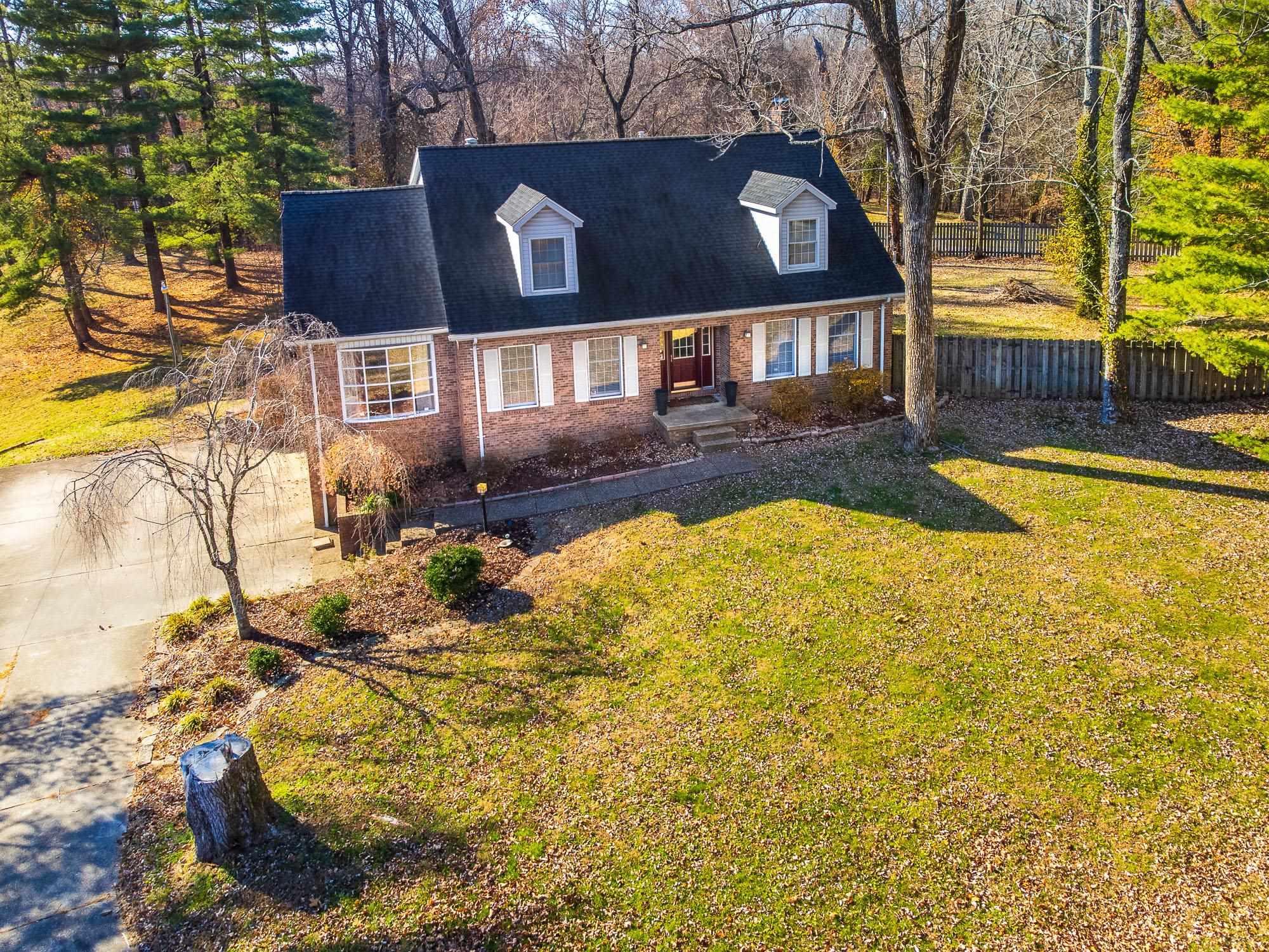 1011 Pine Gate Road Evansville, IN 47725 - Photo 2 of 35 Gallery Image 2
