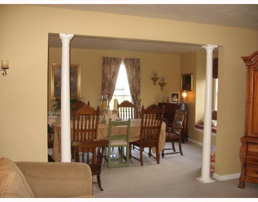 1556 Cathell Road Baldwin, PA 15236 - Photo 5 of 7 Dining Room.