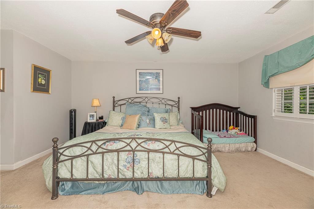 5536 Folkstone Road Pfafftown, NC 27040 - Photo 33 of 41 Gallery Image 33
