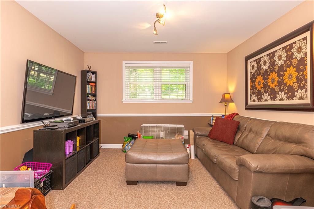 5536 Folkstone Road Pfafftown, NC 27040 - Photo 41 of 41 Gallery Image 41