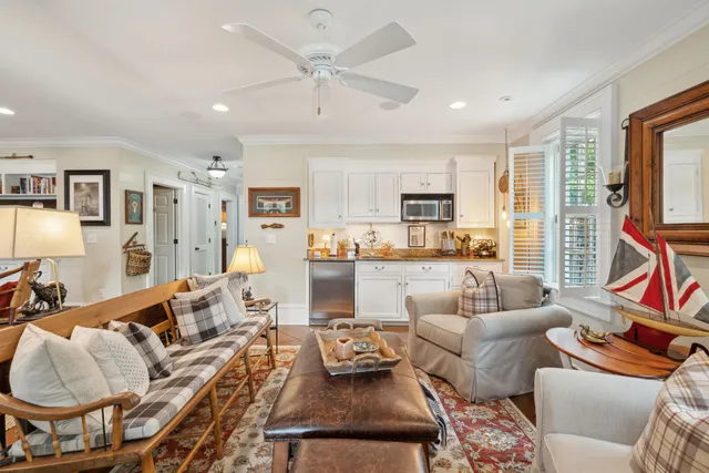 $3,295,000 | 22 Fernandina Street, Mount Pleasant, SC 29464