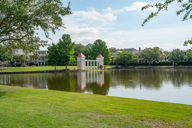 $3,295,000 | 22 Fernandina Street, Mount Pleasant, SC 29464