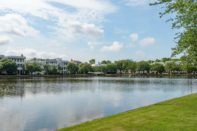 $3,295,000 | 22 Fernandina Street, Mount Pleasant, SC 29464