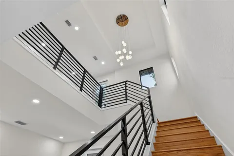 $1,290,000 | 6266 4th Avenue South, St. Petersburg, FL 33707