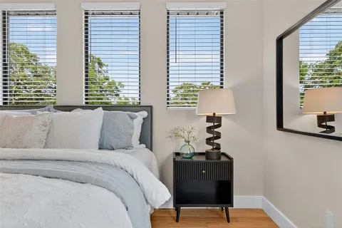 $1,290,000 | 6266 4th Avenue South, St. Petersburg, FL 33707