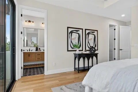 $1,290,000 | 6266 4th Avenue South, St. Petersburg, FL 33707