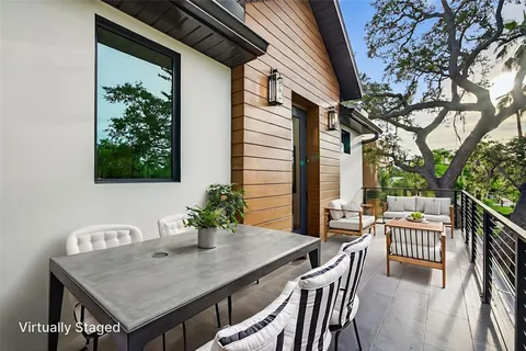 $1,290,000 | 6266 4th Avenue South, St. Petersburg, FL 33707