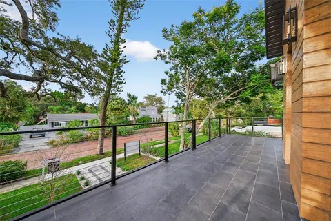 $1,290,000 | 6266 4th Avenue South, St. Petersburg, FL 33707