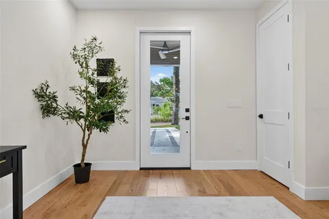 $1,290,000 | 6266 4th Avenue South, St. Petersburg, FL 33707