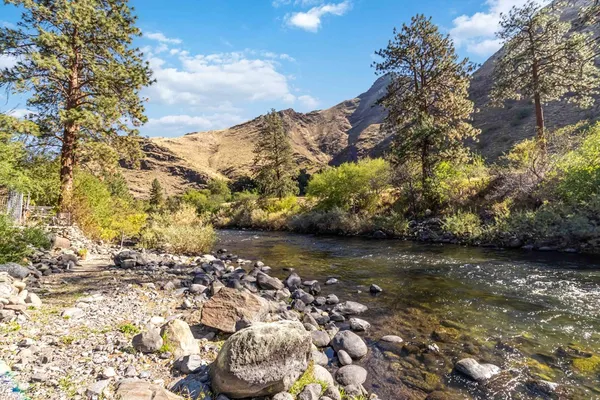 $950,000 | 1352 South Main Street, Riggins, ID 83549