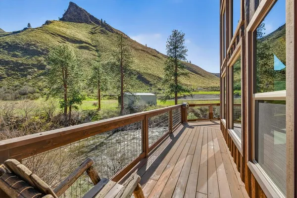 $950,000 | 1352 South Main Street, Riggins, ID 83549