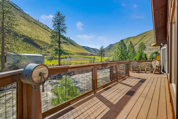 $950,000 | 1352 South Main Street, Riggins, ID 83549