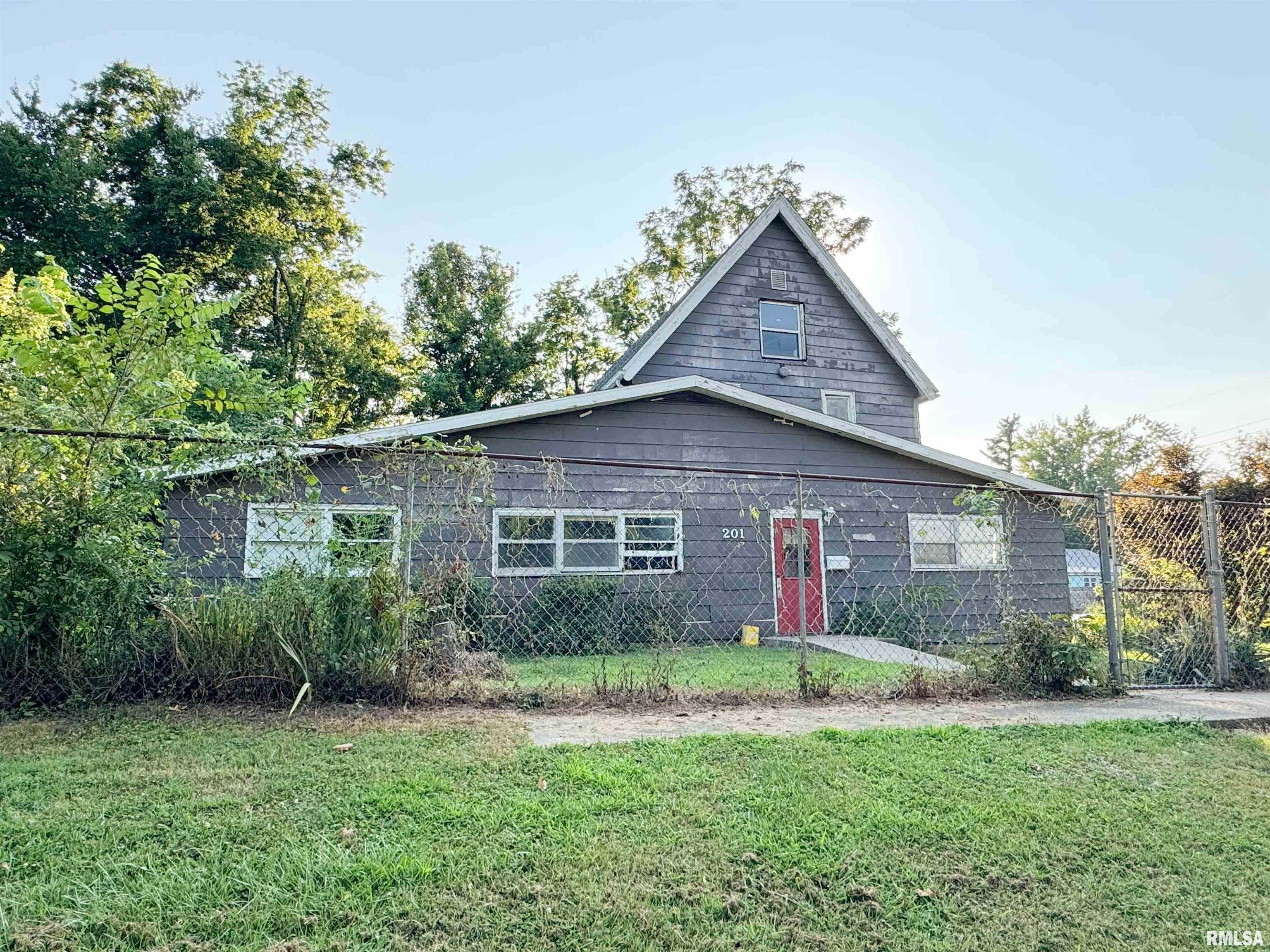 201 East High Street Anna, IL 62906 - Photo 3 of 23