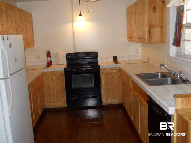 1170 Jay Road Brewton, AL 36426 - Photo 6 of 13 Kitchen