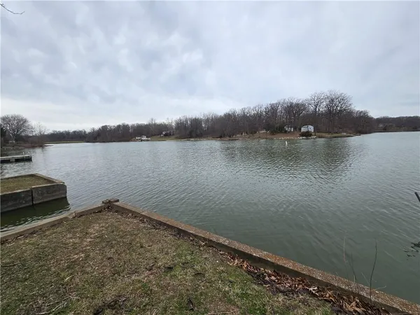 $190,000 | 1334 Lakeview North, Odessa, MO 64076