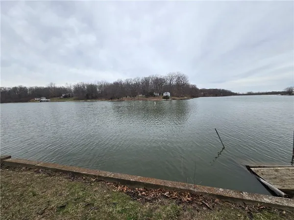 $190,000 | 1334 Lakeview North, Odessa, MO 64076