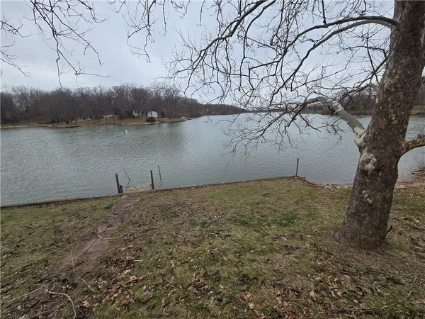 $190,000 | 1334 Lakeview North, Odessa, MO 64076