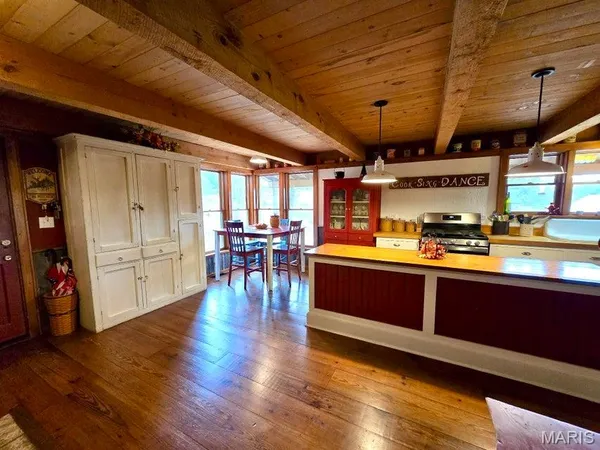 $614,900 | 15694 Hwy Uu, Solo, MO 65564
