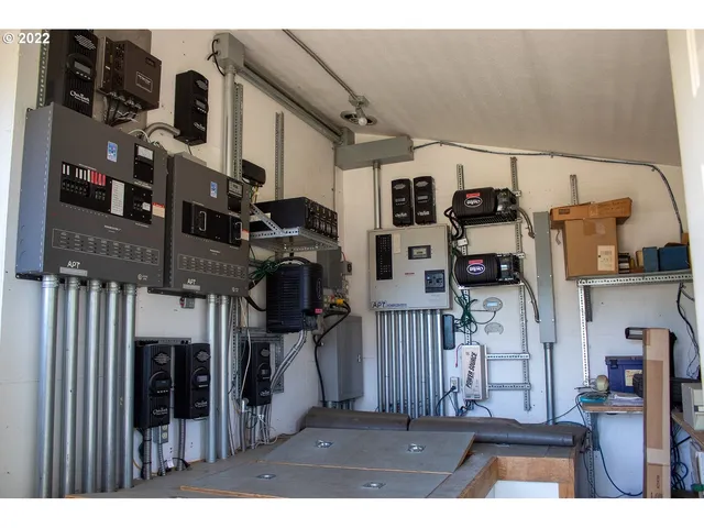 a view of a living room with furniture