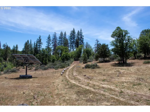 a view of outdoor space with trees