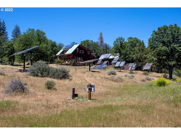 a view of outdoor space with garden