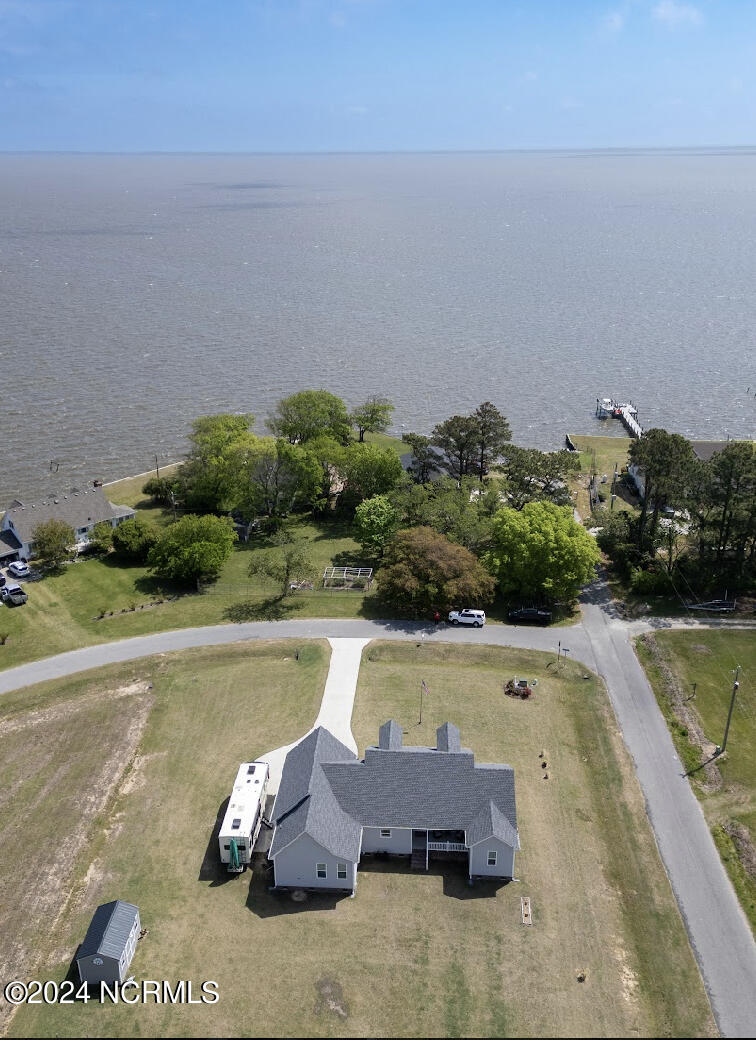 146 Sandy Road Aydlett, NC 27916 - Photo 2 of 37 81FA5624-04BE-4CD5-A783-C1678197A453
