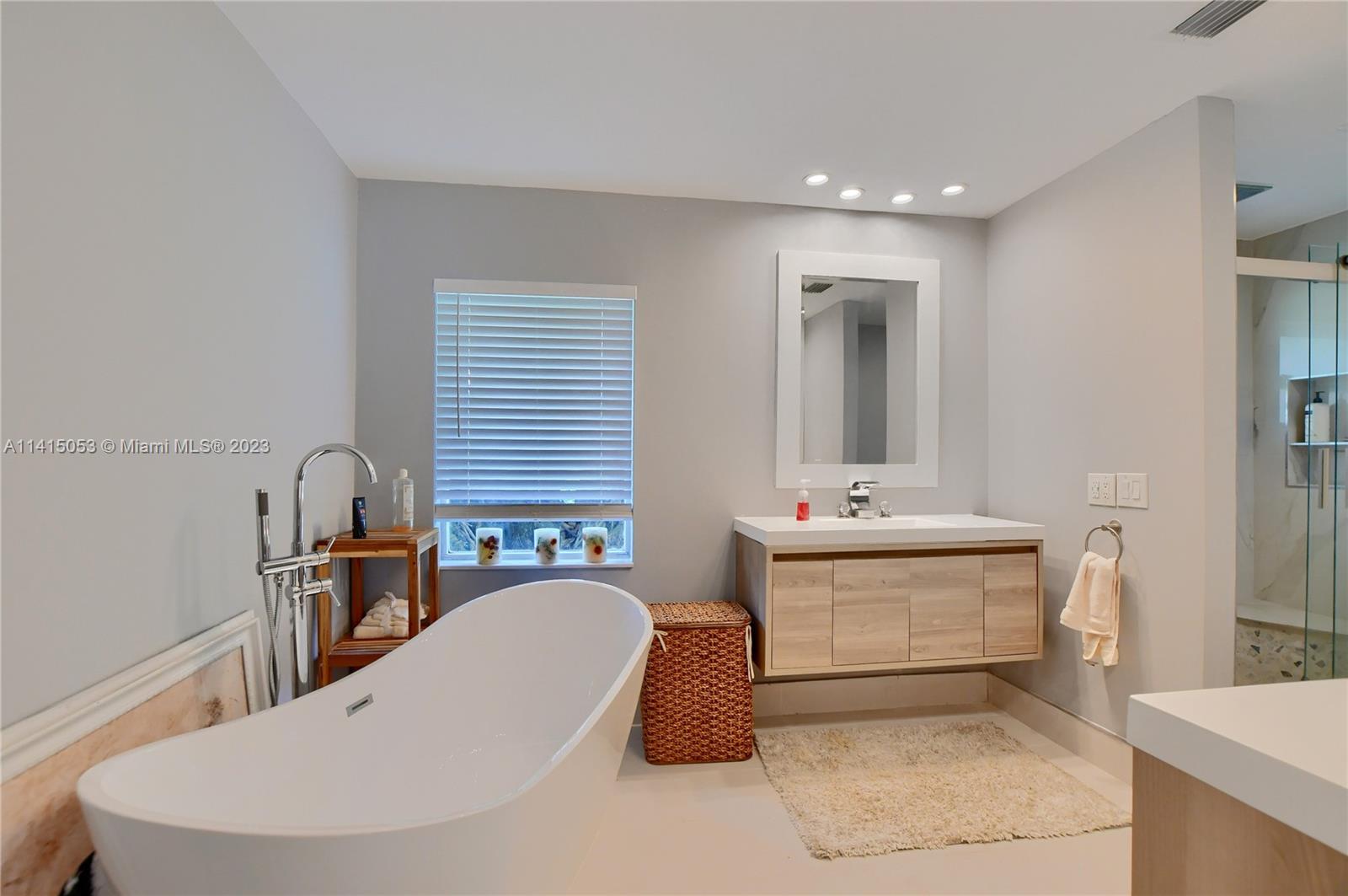5231 Northwest 3rd Terrace Boca Raton, FL 33487 - Photo 21 of 65 Gallery Image 21