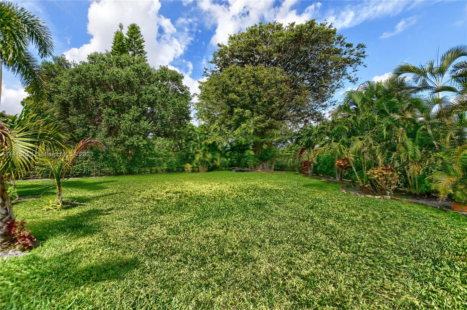 5231 Northwest 3rd Terrace Boca Raton, FL 33487 - Photo 9 of 65 Gallery Image 9