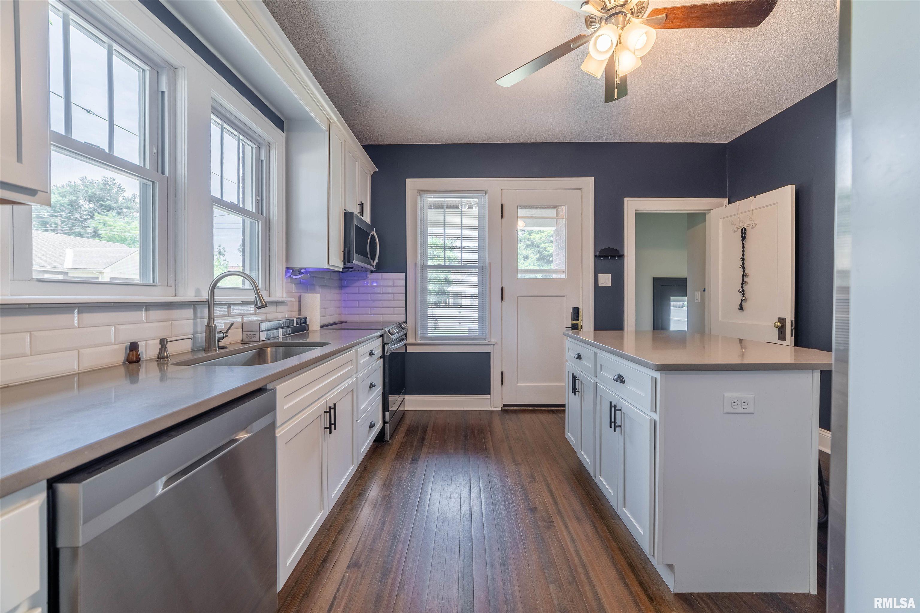 1101 Madison Street Quincy, IL 62301 - Photo 13 of 38 Gallery Image 13